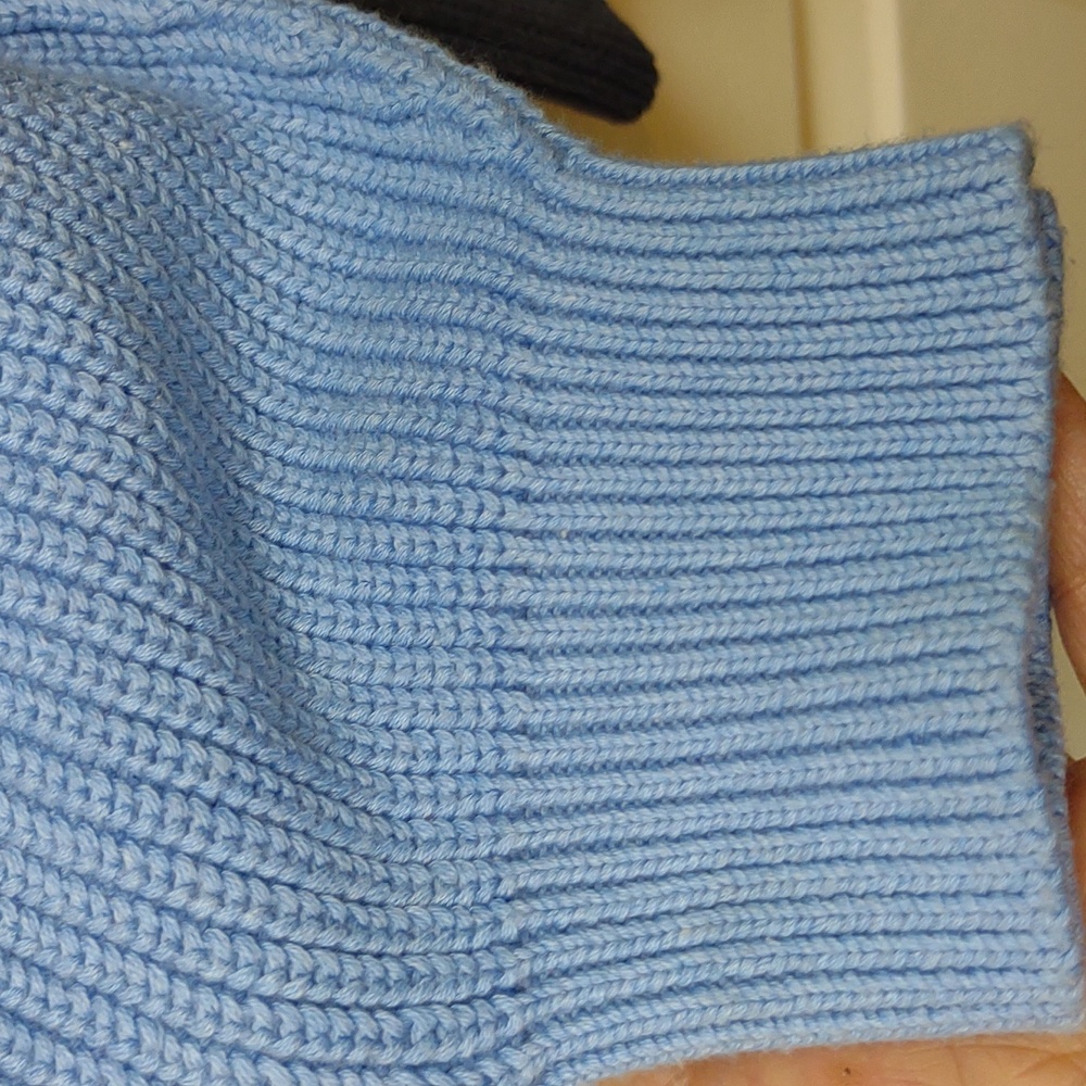 Talbots Women's Pima Cotton Blue Colorblock Shaker Stitch LS V-Neck Cardigan - Picture 6 of 8